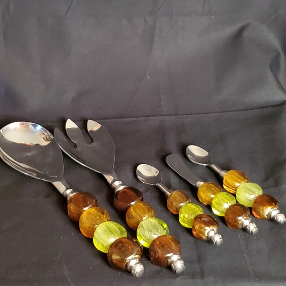 Serving Set - Picture 1 of 5